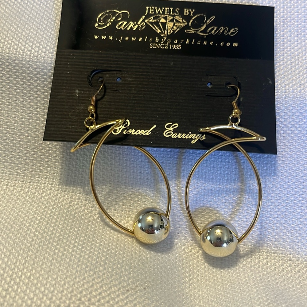 Park Lane gold colored earrings